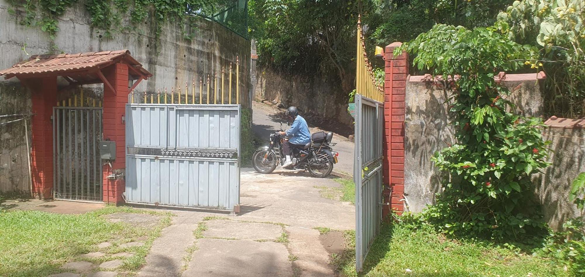 No 06 Veediya Bandara Lane Bahirawakanda Kandy Eksteriør bilde