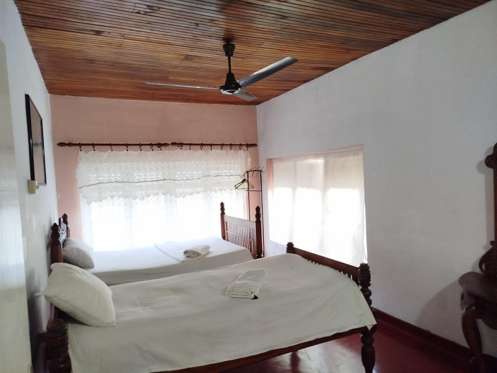 No 06 Veediya Bandara Lane Bahirawakanda Kandy Eksteriør bilde